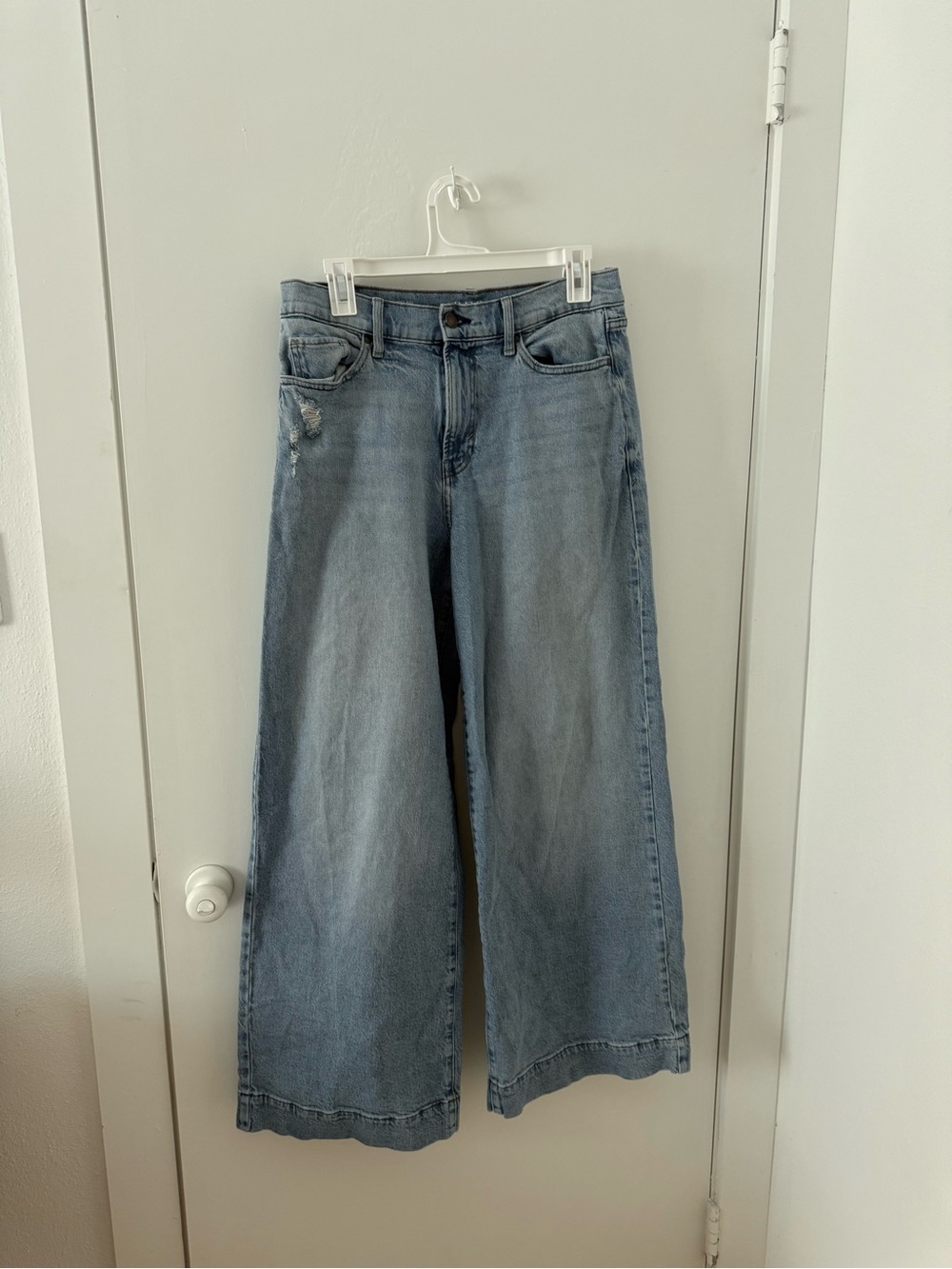a.n.a Light Blue Wide-Leg Jeans